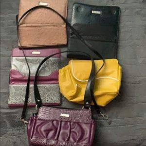 Cute Miche purses with 5 covers and 2 straps.